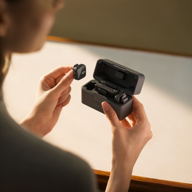 DJI Mic Mini (2TX + 1RX, with Charging Case)